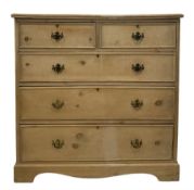 20th century pine chest of drawers