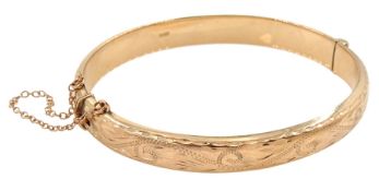 9ct rose gold hinged bangle