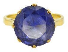 22ct gold single stone synthetic sapphire ring
