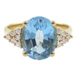 14ct gold oval topaz ring