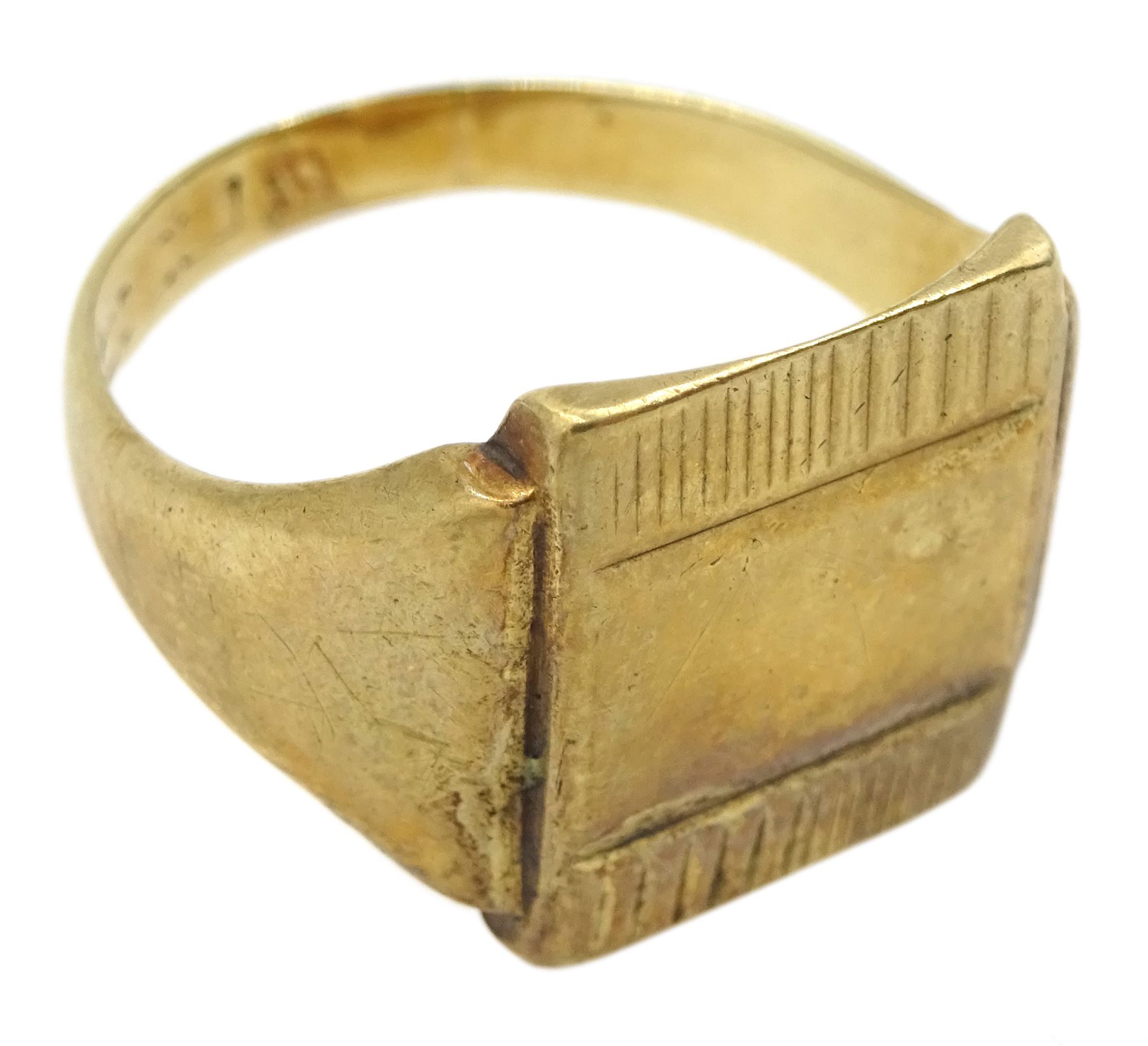 9ct gold signet ring - Image 2 of 3