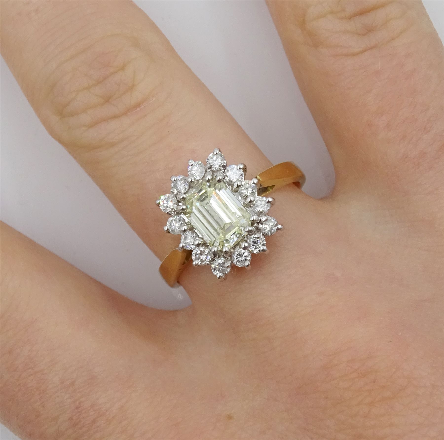 18ct gold emerald cut fancy yellow diamond and round brilliant cut diamond cluster ring - Image 2 of 4