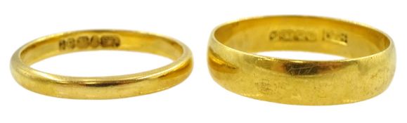 Two 22ct gold wedding bands