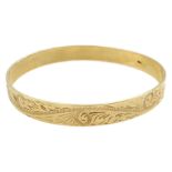 9ct gold bangle