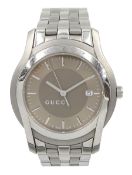 Gucci stainless steel quartz wristwatch