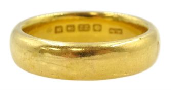 22ct gold wedding band