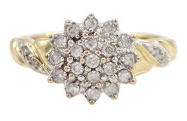 9ct gold round brilliant cut diamond cluster ring