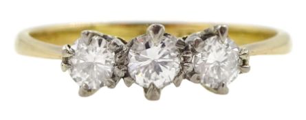 18ct gold three stone round brilliant cut diamond ring