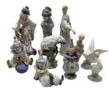 Set of three Lladro clowns comprising 'Having a Ball' no. 05813