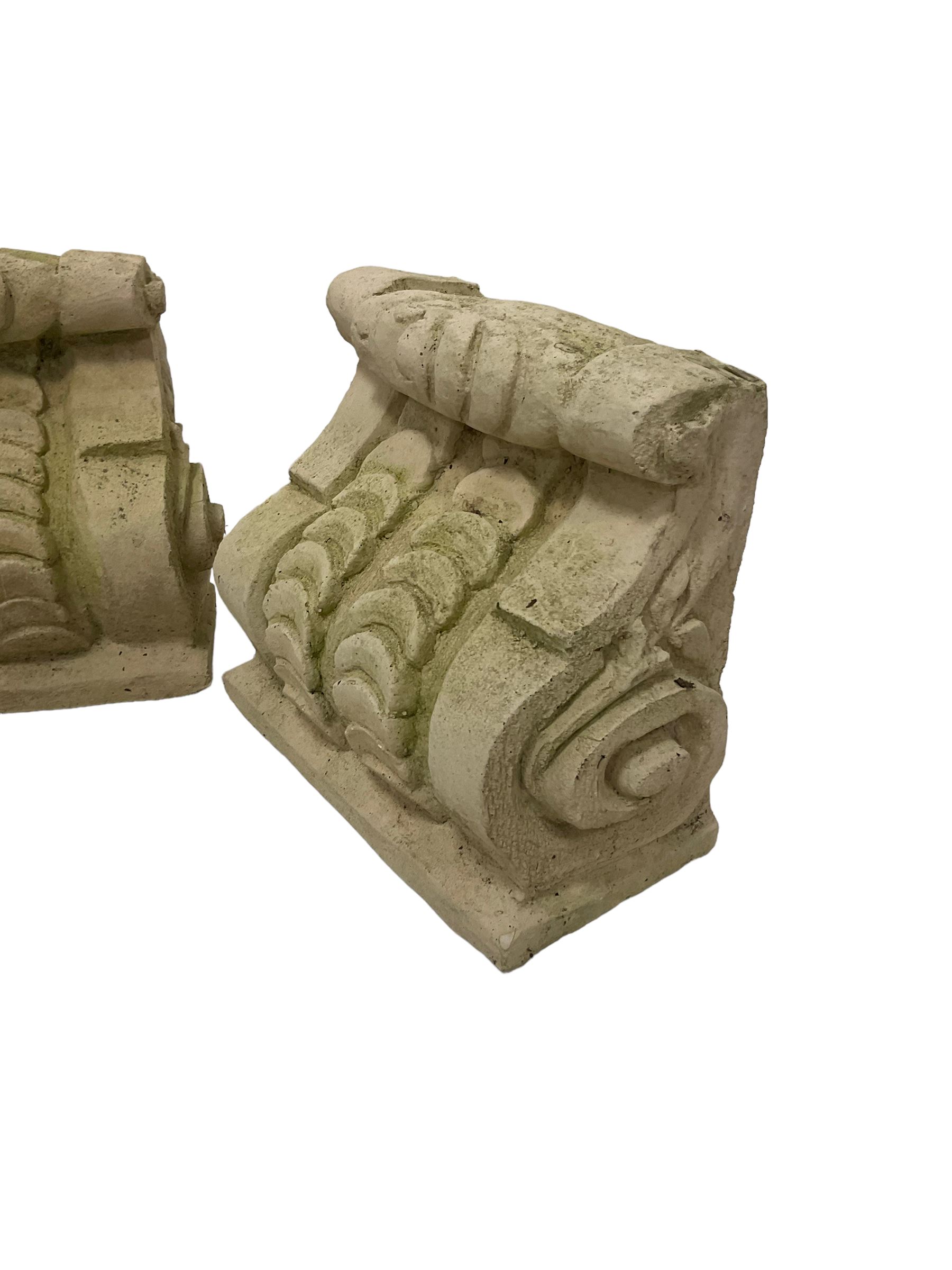 Pair of scrolled cast corbels - Image 2 of 2