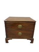 Mahogany commode