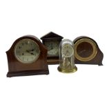 Mantel clock in inlaid mahogany case