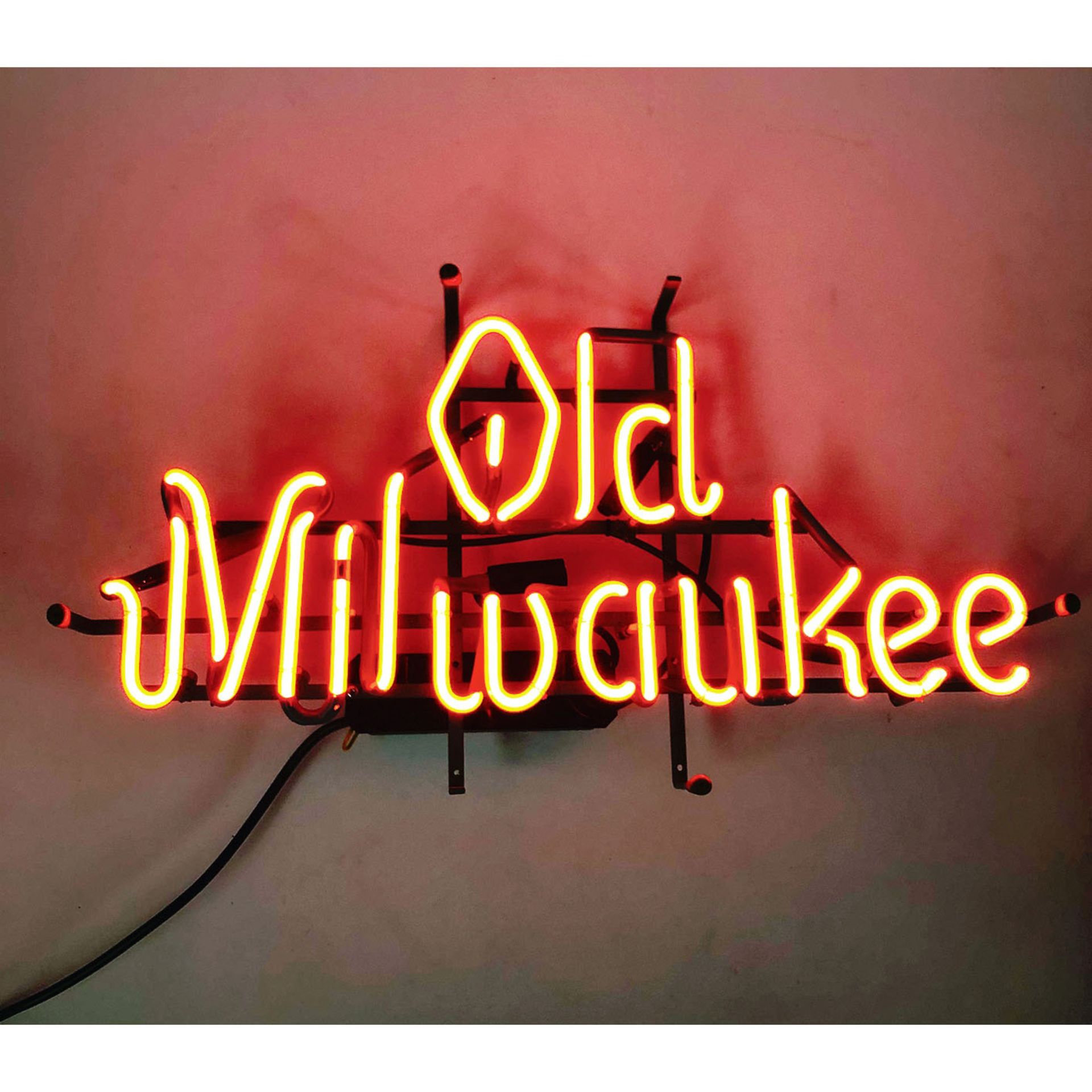 Original 1980s Old Milwaukee Neon Sign - Image 2 of 2