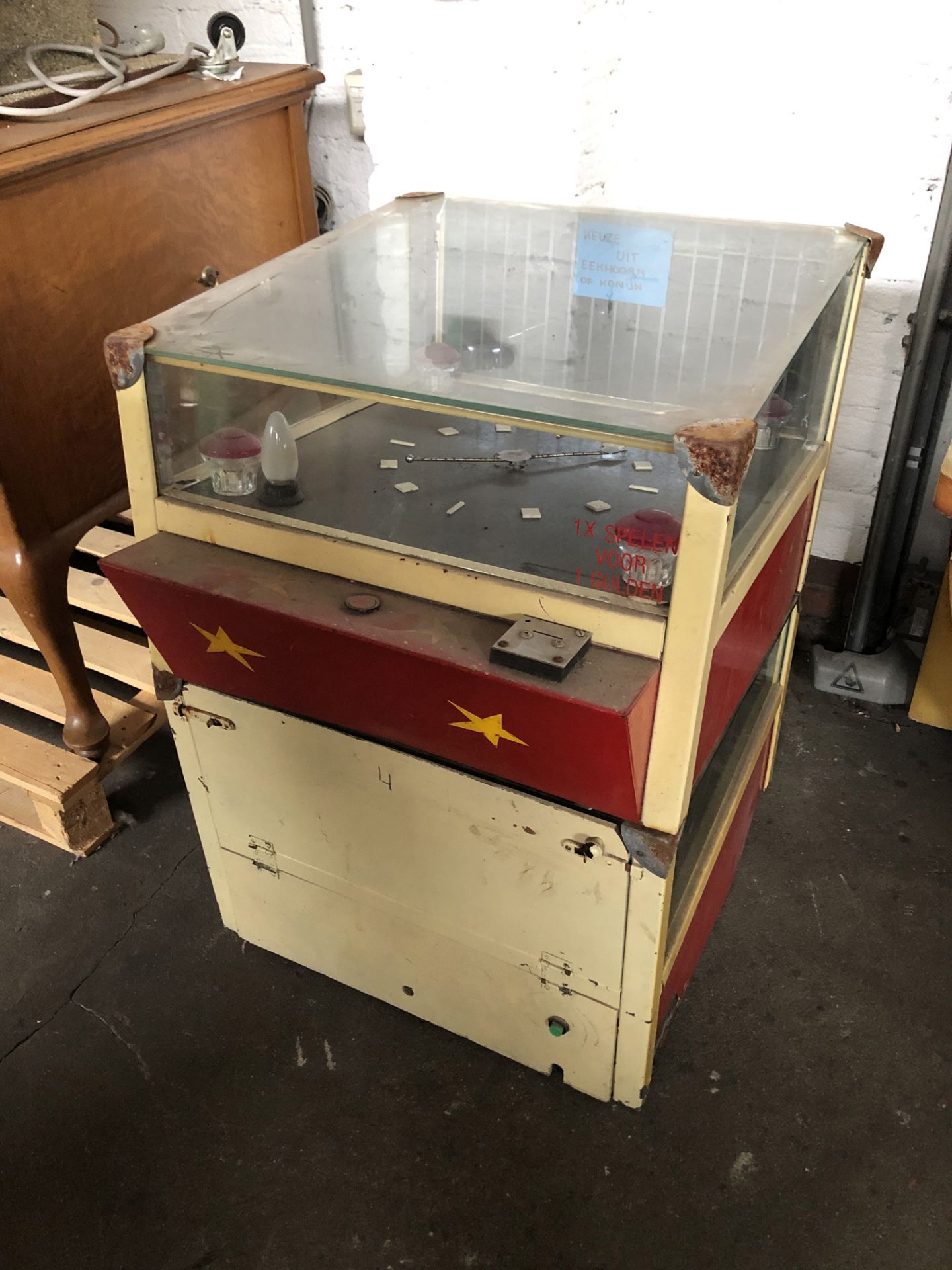 A Set of 2 Barn-found Dutch Tabletop Arcade Games - Image 2 of 5