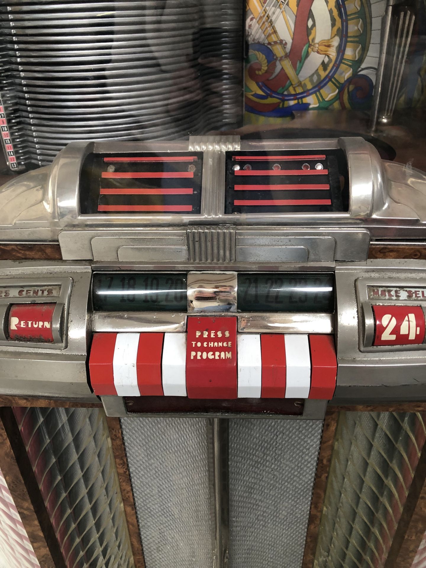 Wurlitzer Model 1100 "Bomber Nose" Jukebox, 1947-1949 - Image 5 of 6