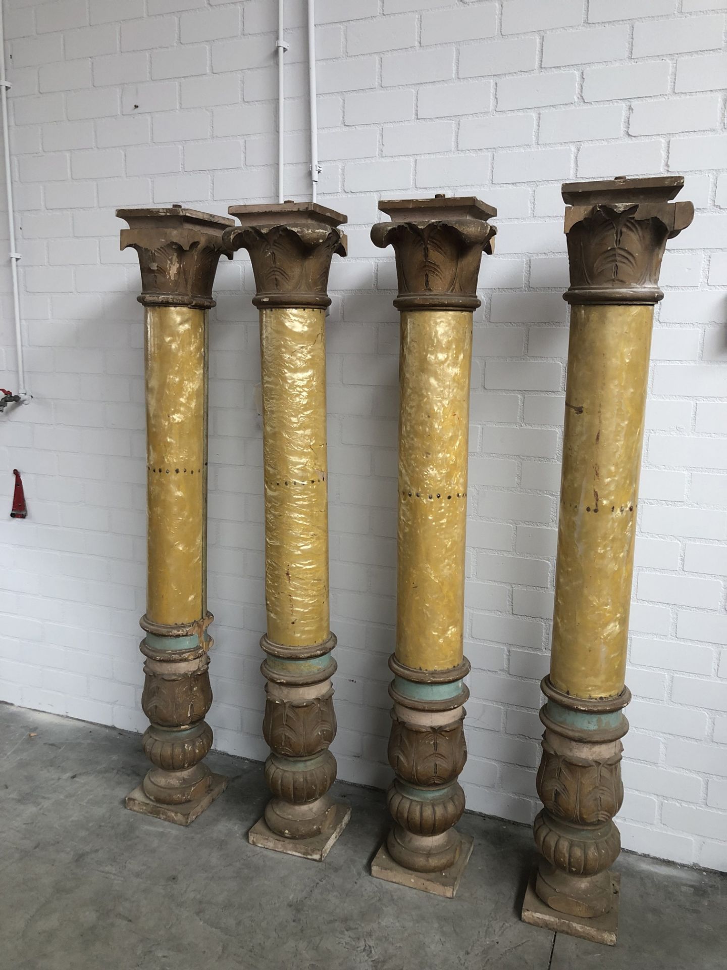 Set of 4 Wooden Pillars from a Carousel or an Organ - Image 4 of 6