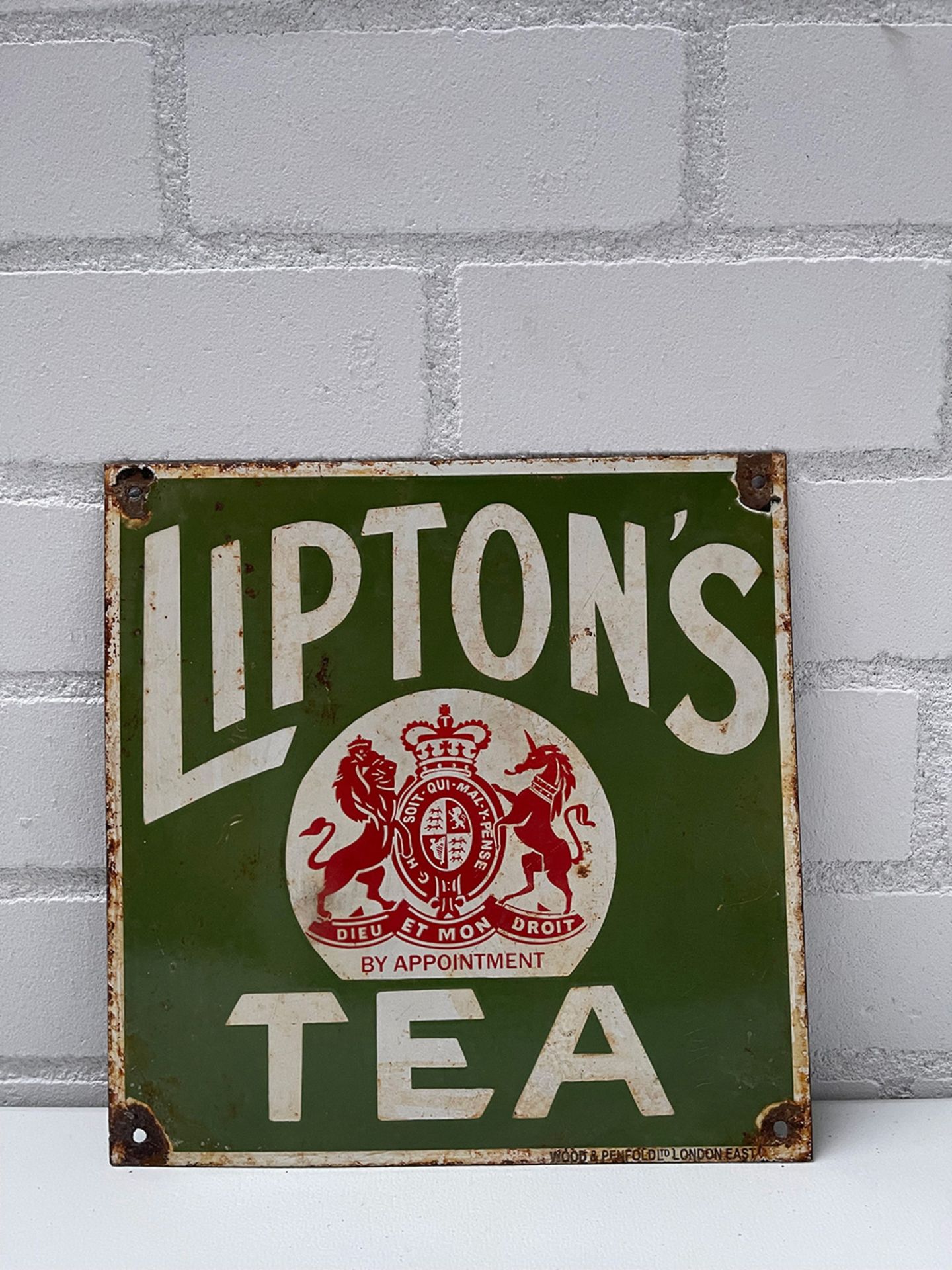 French Lipton's Tea Enamel Sign