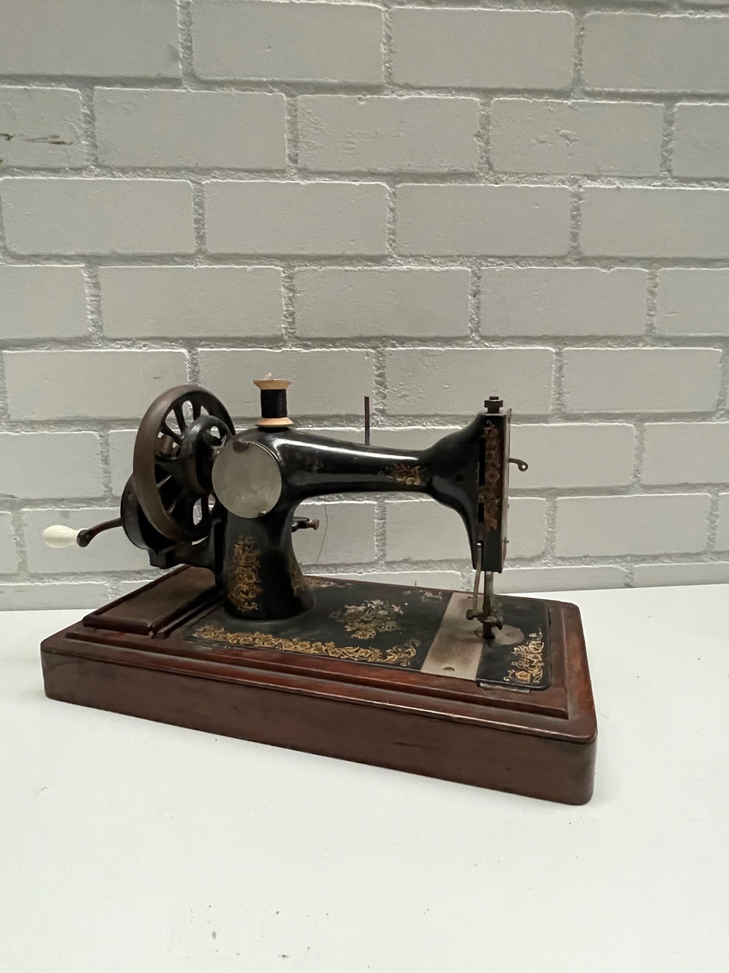 Vintage Cast Iron Sewing Machine - Image 4 of 11