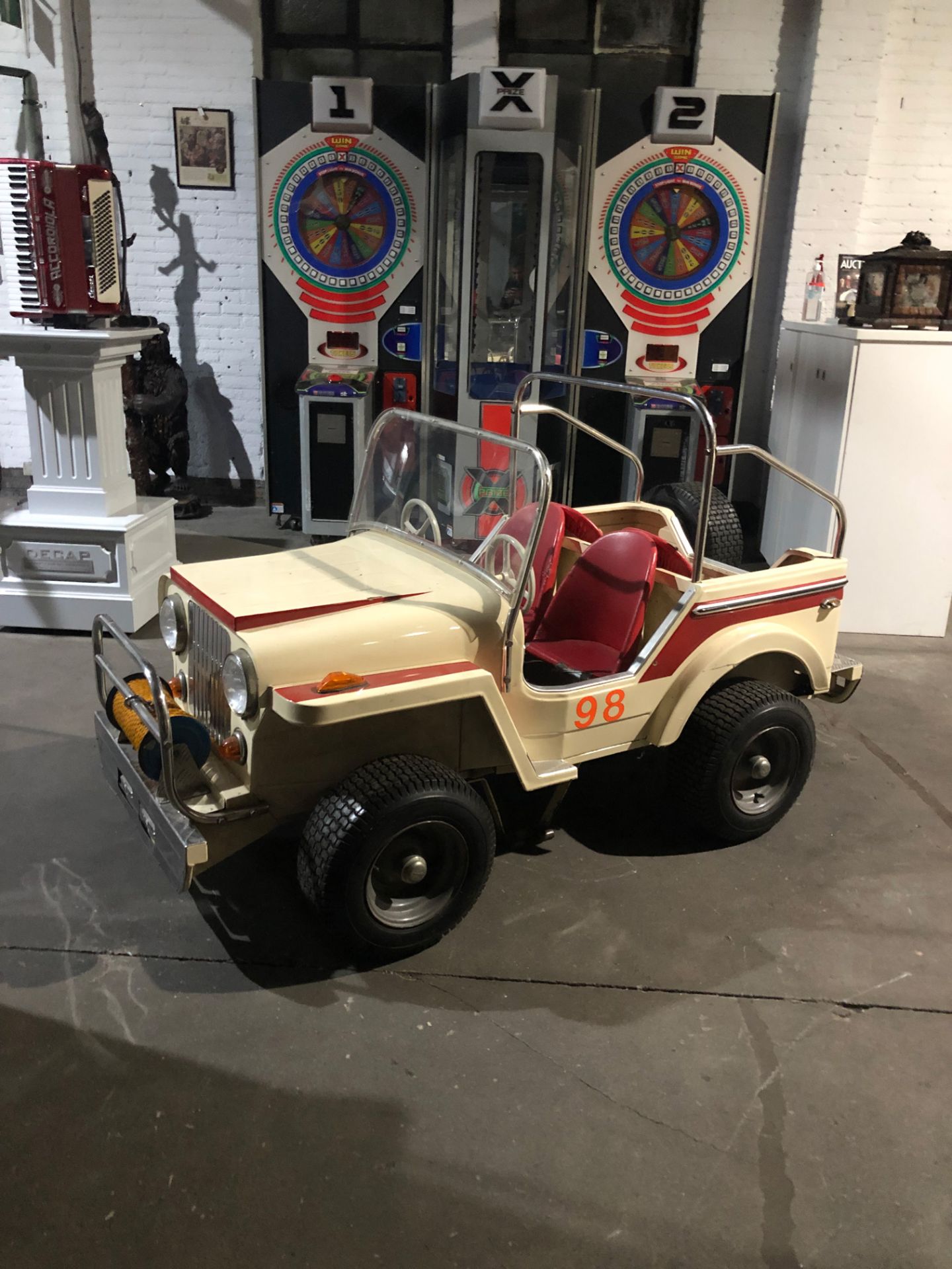 Rare 1988 Autopede Carousel Jeep Type 2 - Image 5 of 5