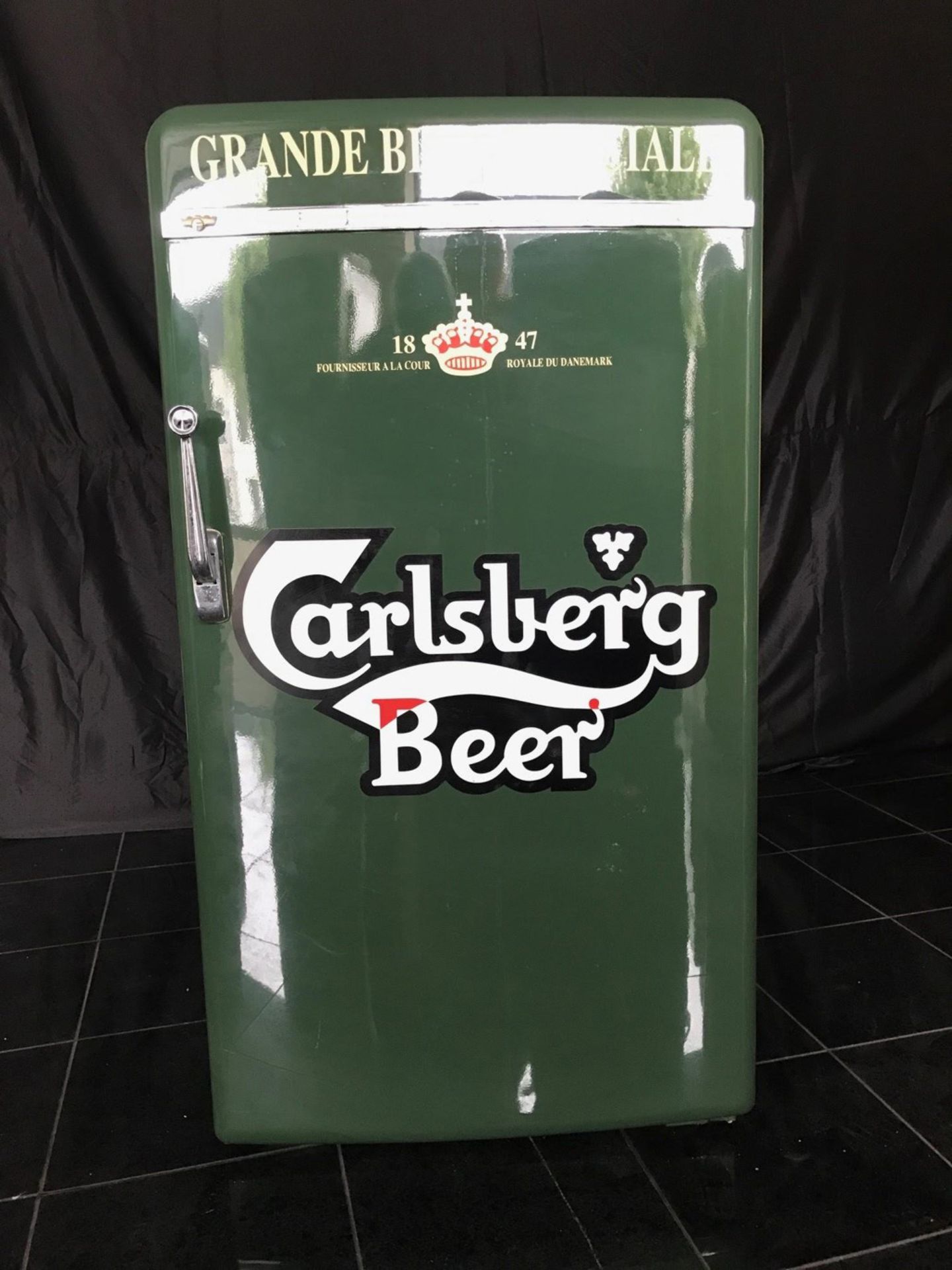 1960 Frigidaire Carlsberg Beer Refrigerator in Glossy Green Color