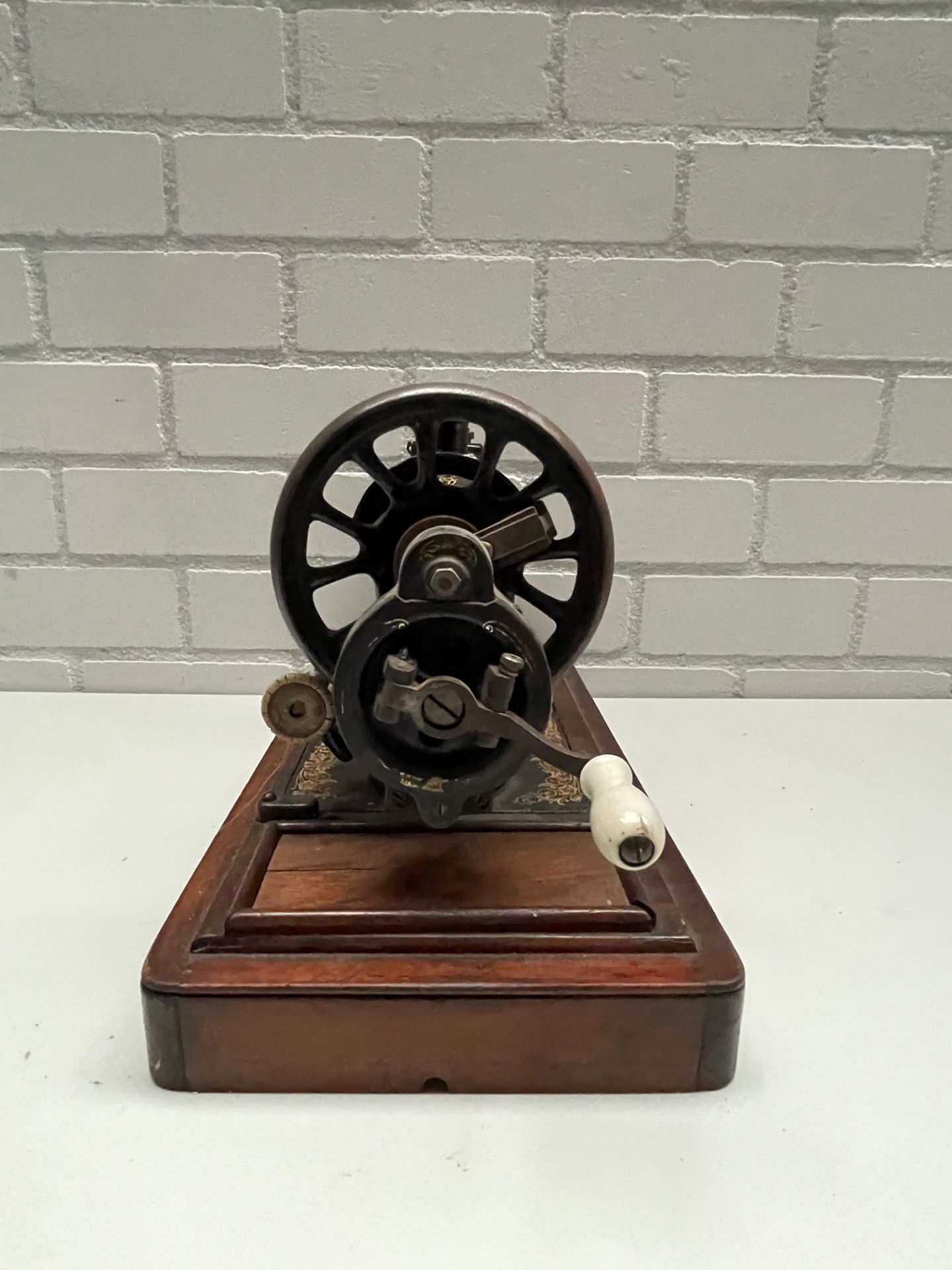 Vintage Cast Iron Sewing Machine - Image 6 of 11