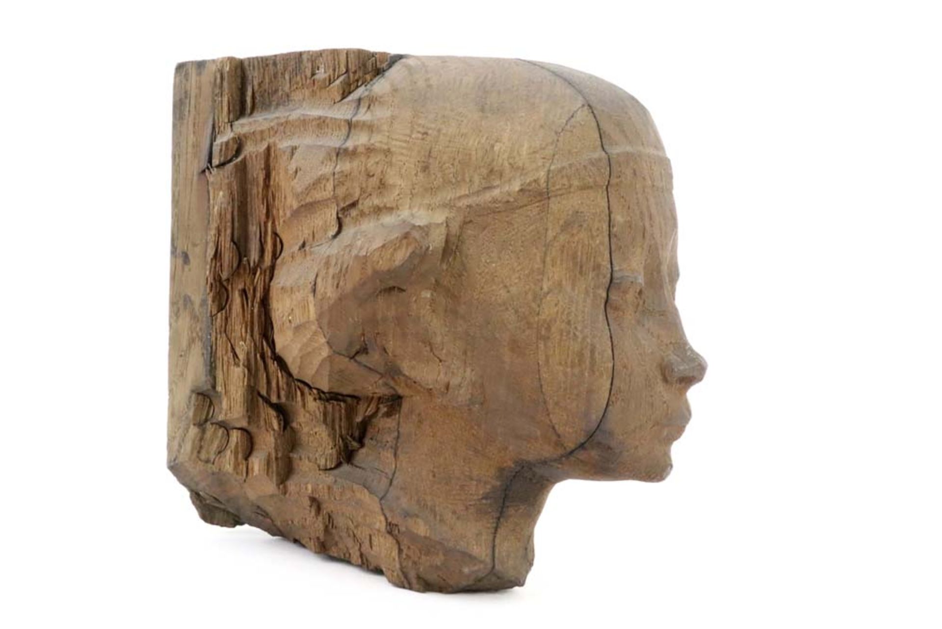 20th Cent. Belgian "girl's head" sculpture in wood by Ernest Wijnants || WIJNANTS ERNEST (1878 - - Image 2 of 4