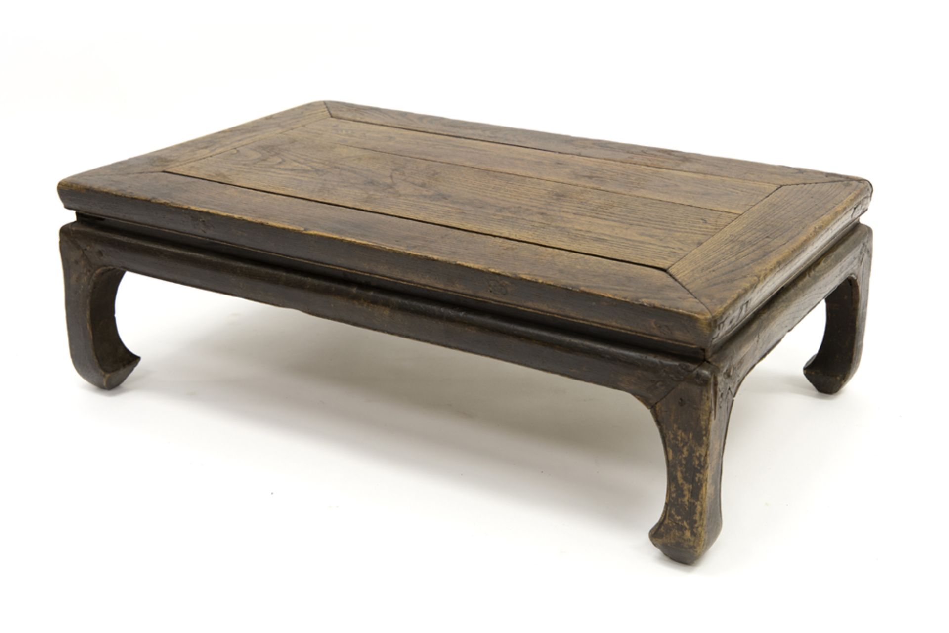 antique Chinese occasional/tea table in dark wood || Antieke Chinese bijzet/theetafel in