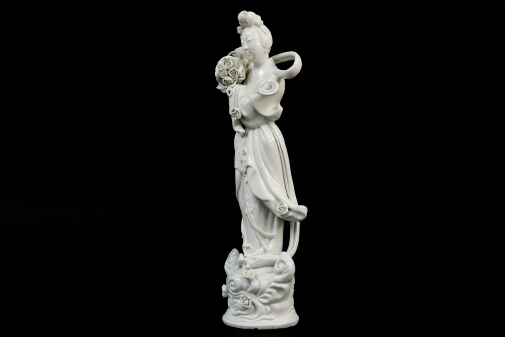 Chinese "Quan Yin" sculpture in porcelain || Chinese sculptuur in 'blanc de Chine"- porselein : " - Bild 2 aus 4