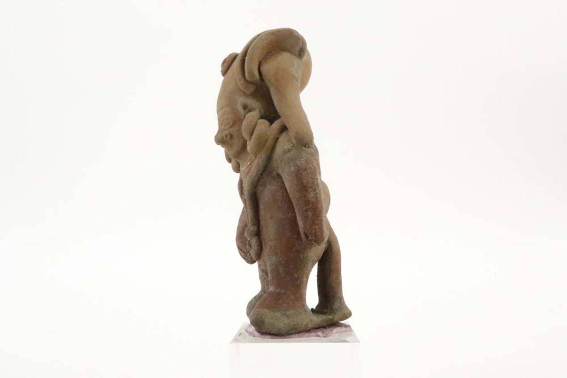 Ecuador Chorella sculpture in earthenware || ECUADOR Chorella-sculptuur in aardewerk : "Personage" - - Image 5 of 6