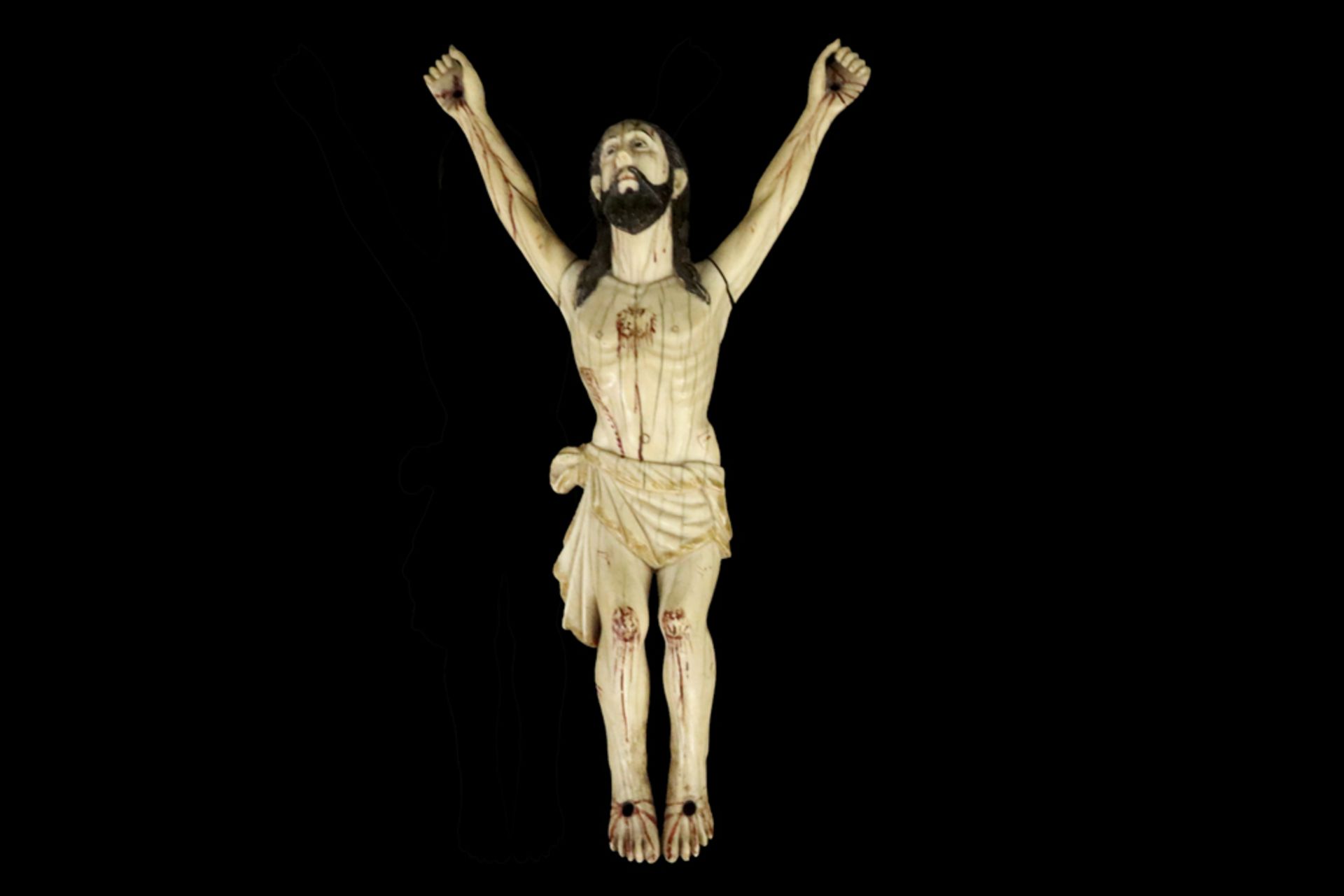 antique Indo-Portuguese (Goa) Christ corpus sculpture in ivory with remains of the original