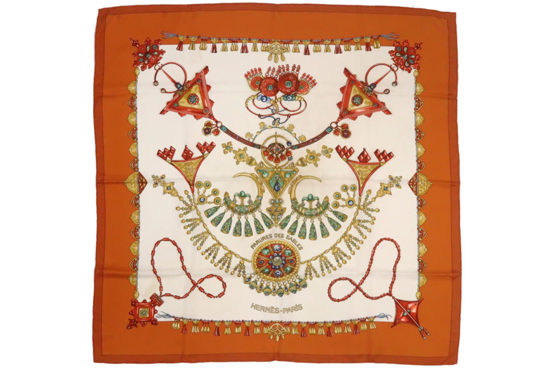 Hermès shawl with its box - marked || HERMÈS foulard in zijde (89 x 89) - met doos gemerkt