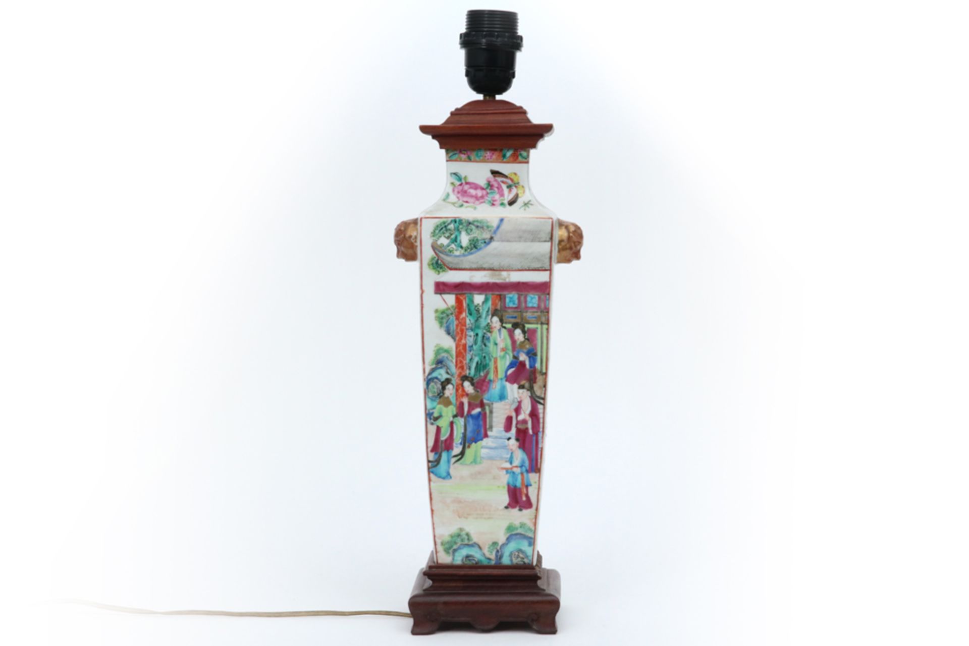 19th Cent. Chinese vase in porcelain with a Cantonese decor - made into a lamp || Negentiende eeuwse - Bild 5 aus 5