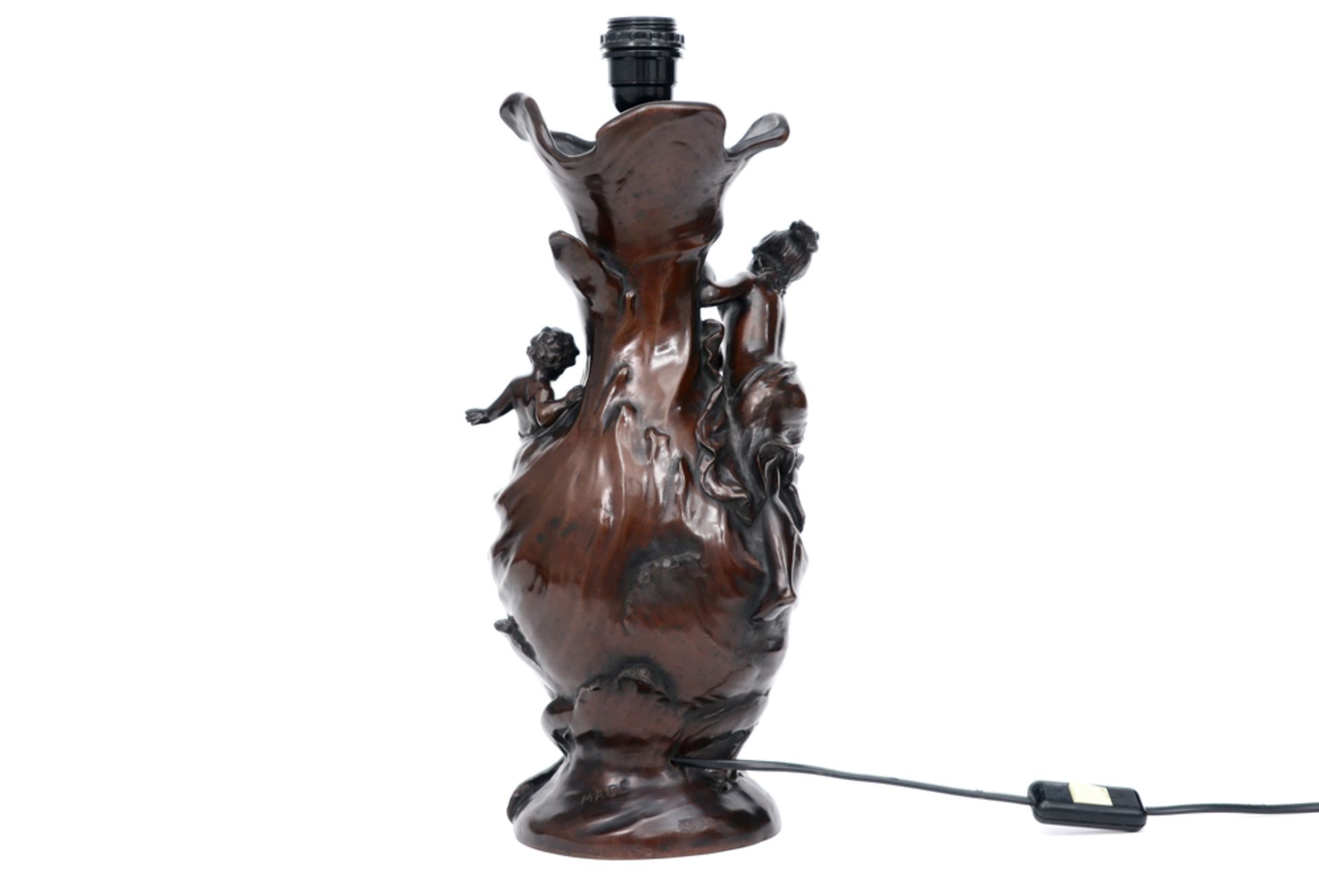 Mace signed Art Nouveau vase in bronze - made into a lamp || MACE Art Nouveau-vaas met badend meisje - Bild 3 aus 4