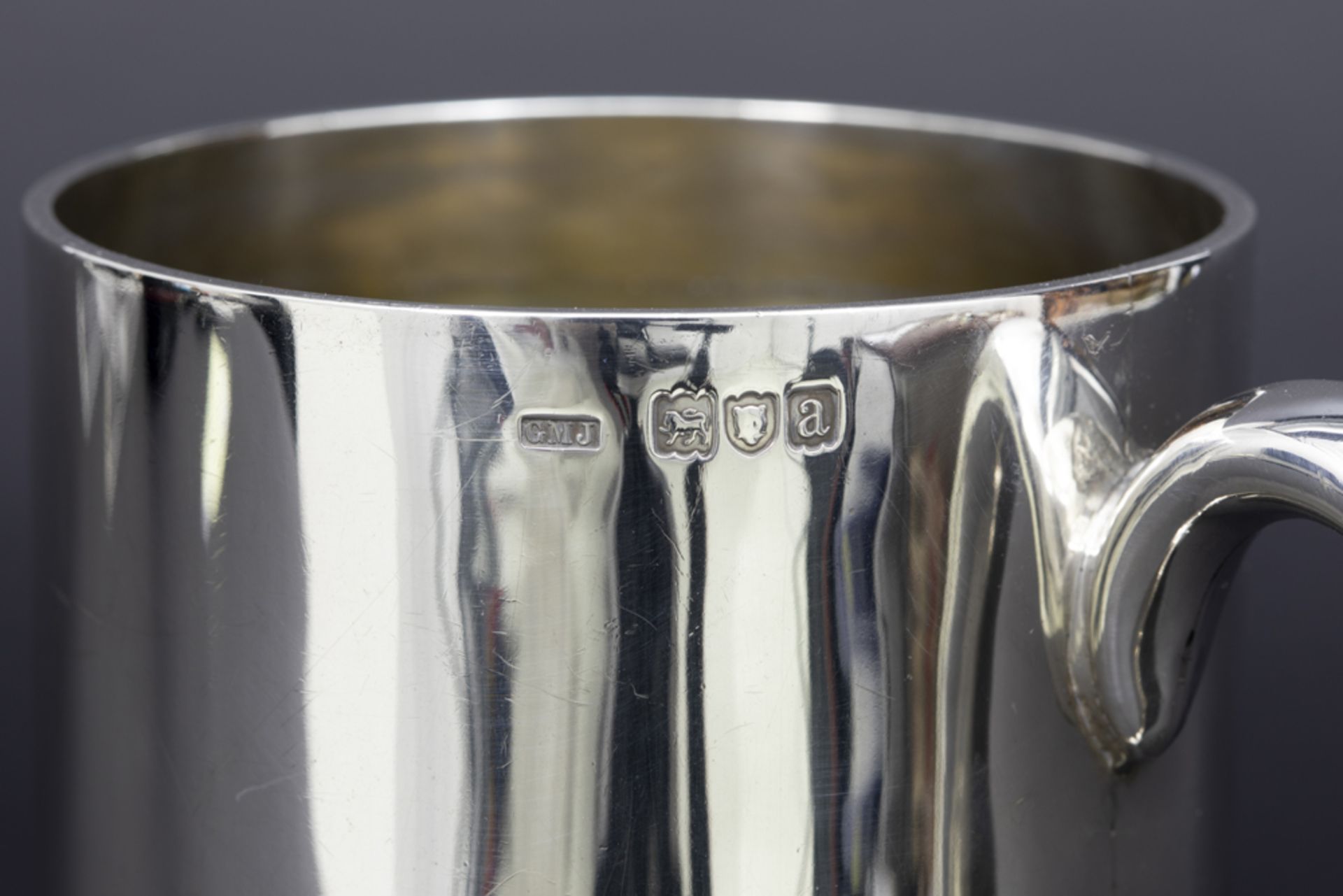 antique English tankard in marked and "Josiah Williams & Co" signed silver || JOSIAH WILLIAMS & - Image 4 of 4