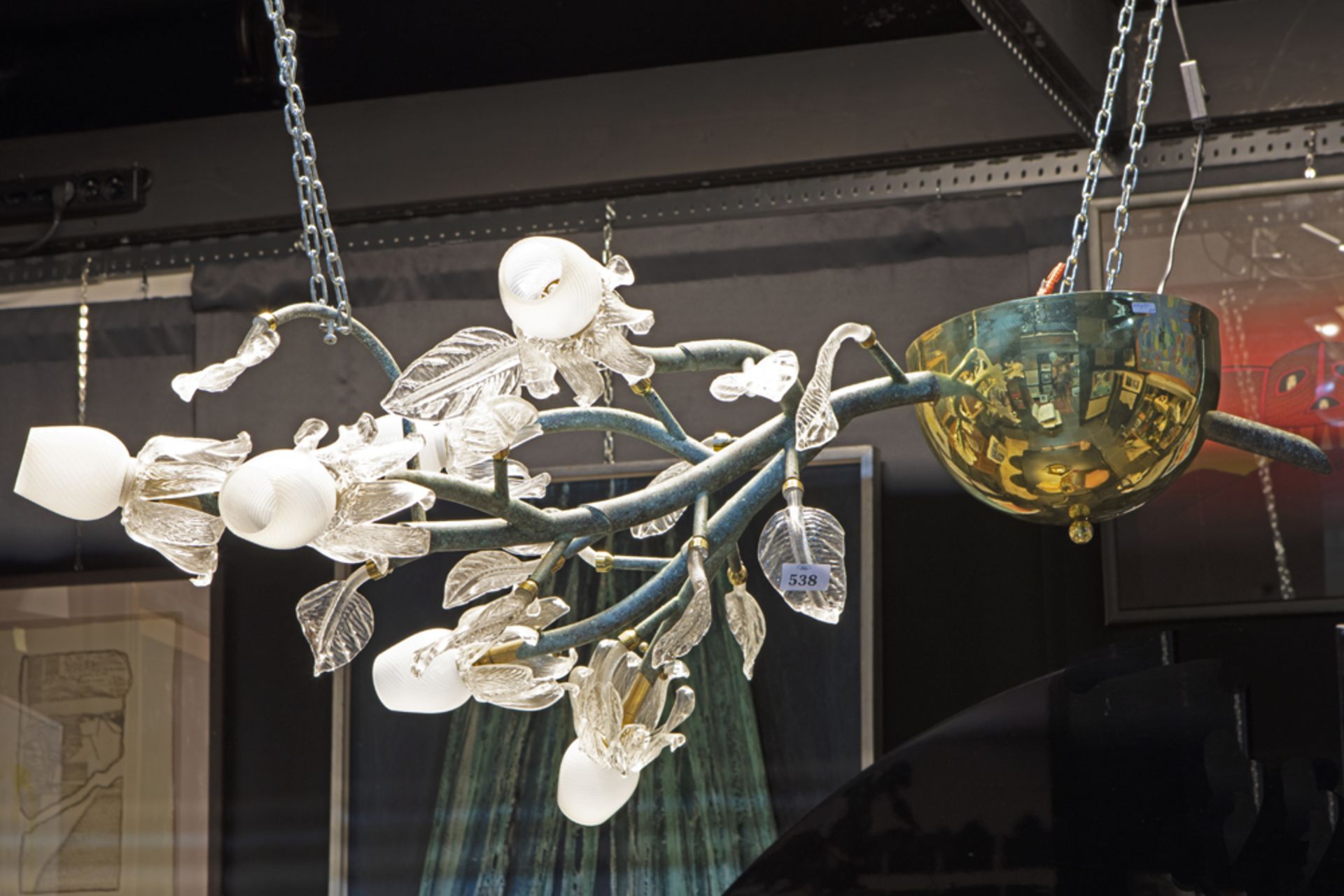 nineties' quite special Italian ceiling lamp in (gilded) metal and Murano glass || Aparte Italiaanse