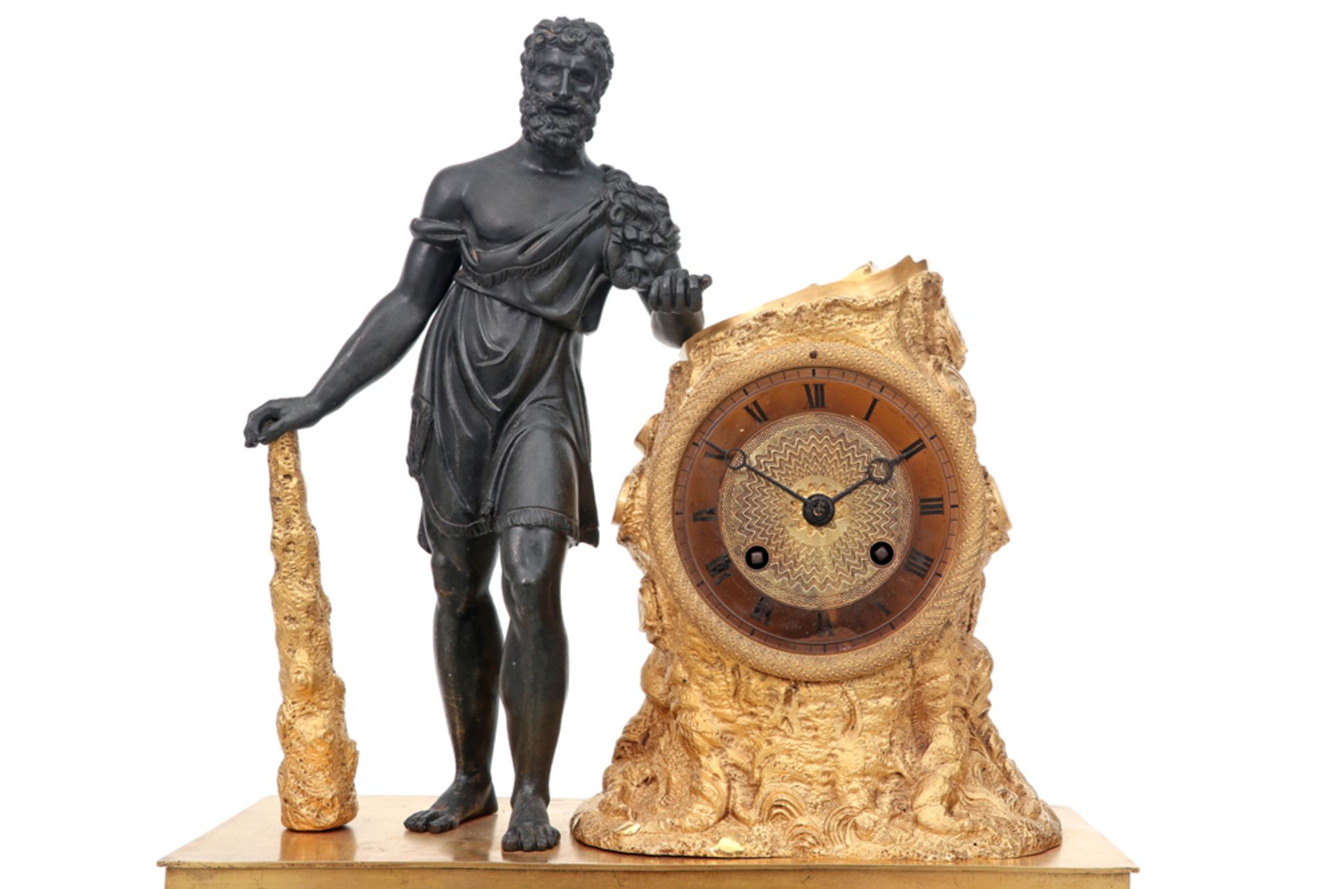 early 19th Cent. French Empire style clock in partially gilded bronze with a sculpture of - Bild 2 aus 3