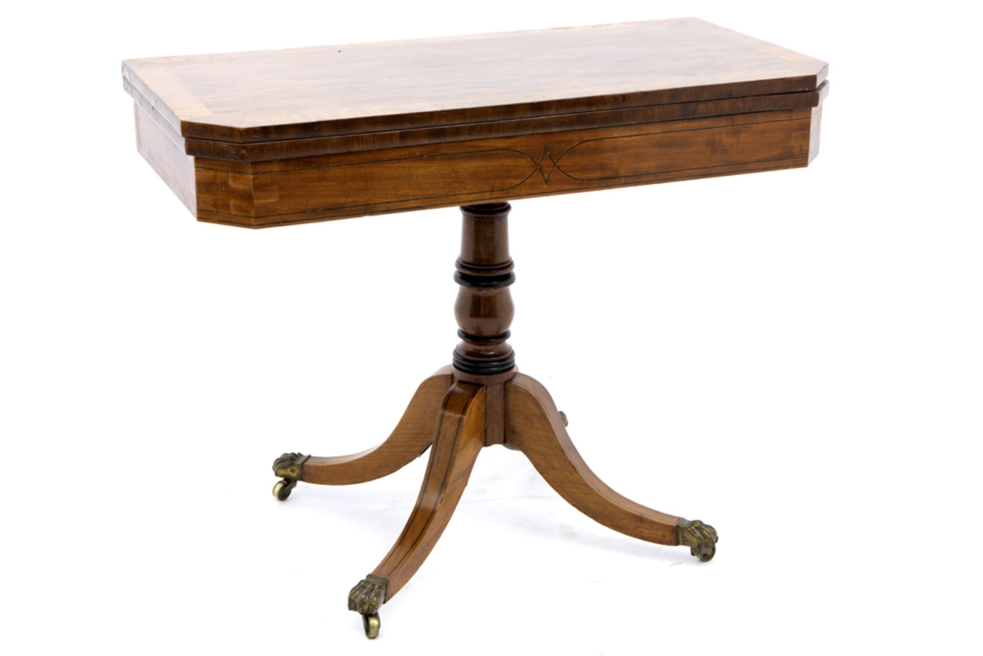antique English gamestable in mahogany to be dated ca 1800 || Goede Engelse Regency-speeltafel van