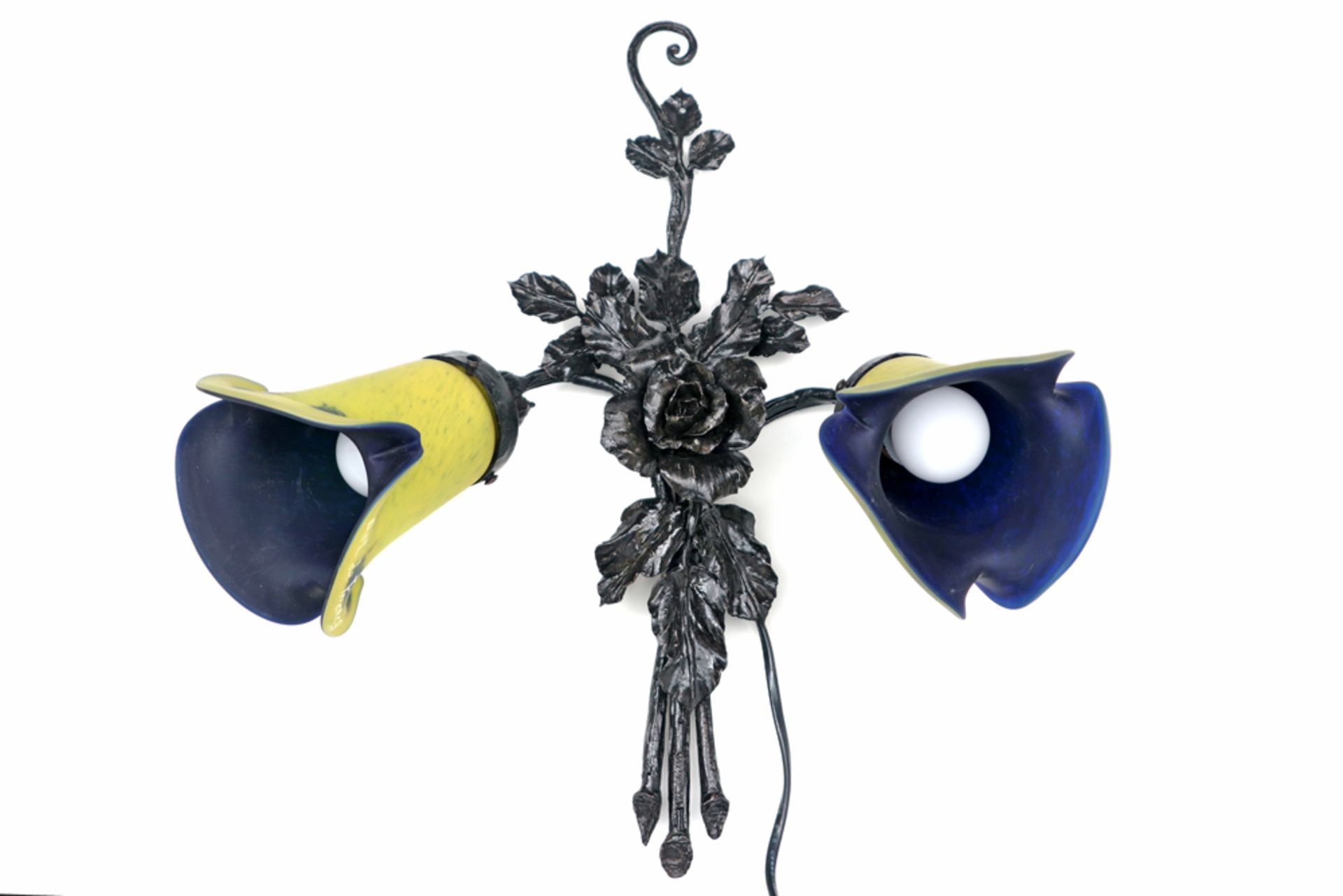 Lode Van Boeckel signed wall light in wrought iron with two pâte de verre shades || VAN BOECKEL LODE