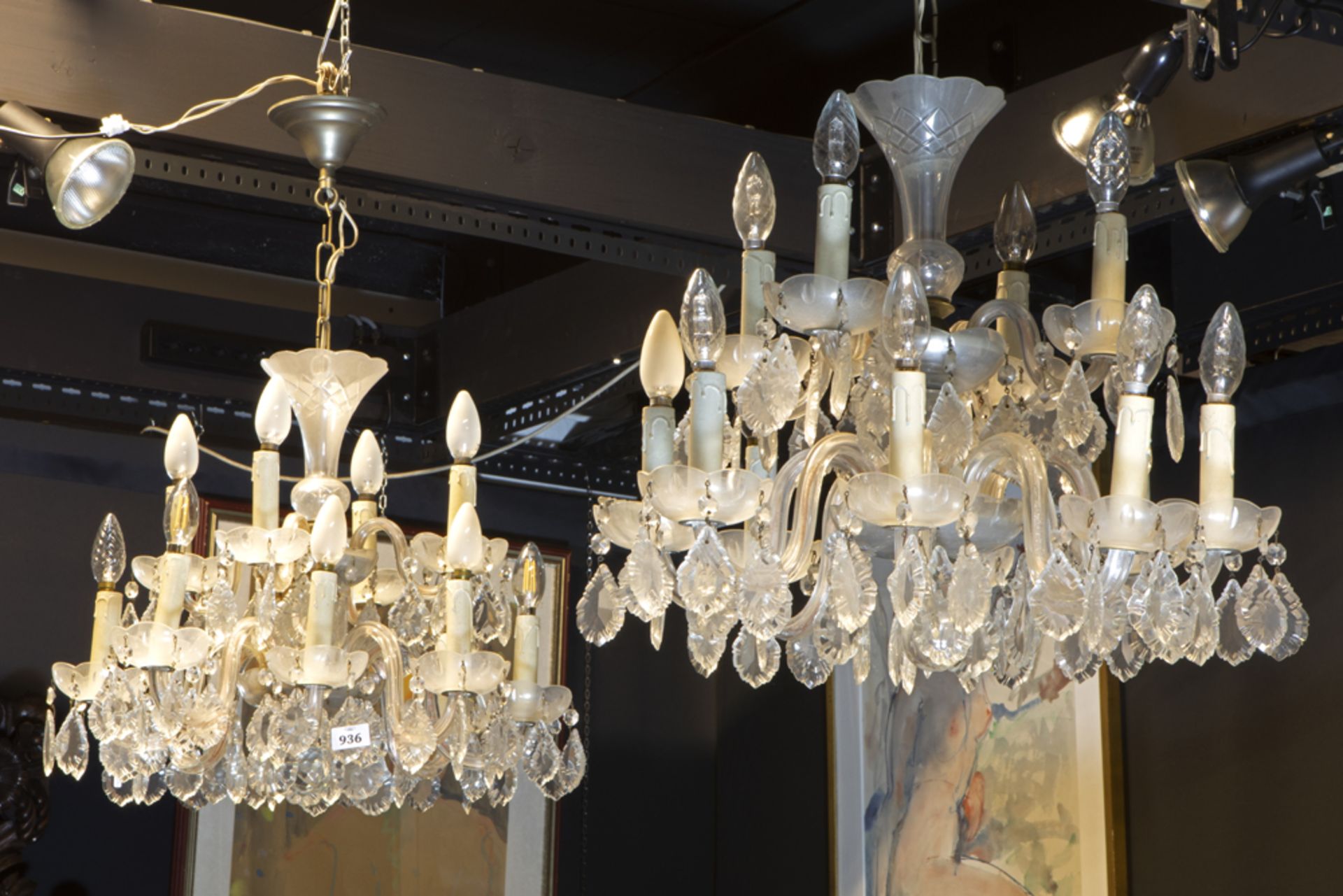 pair of small chandeliers in crystal VSL || Paar kleine lusters in kleurloos kristal Val-St-