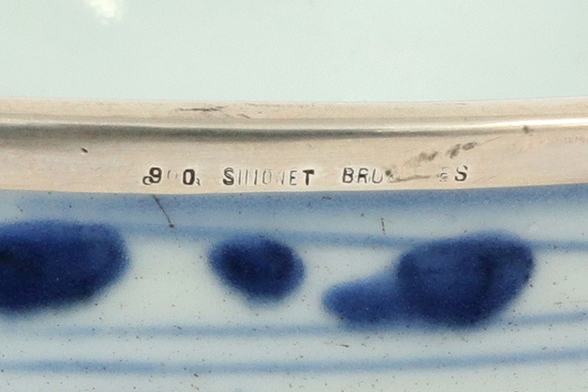 18th Cent. Chinese bowl in porcelain with a blue-white decor and with younger rim in marked - Image 2 of 4