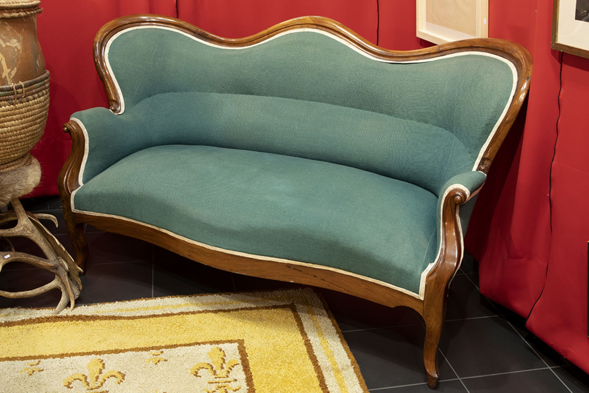 19th Cent. mahogany settee || Negentiende eeuwse Louis Philippe-canapee in acajou