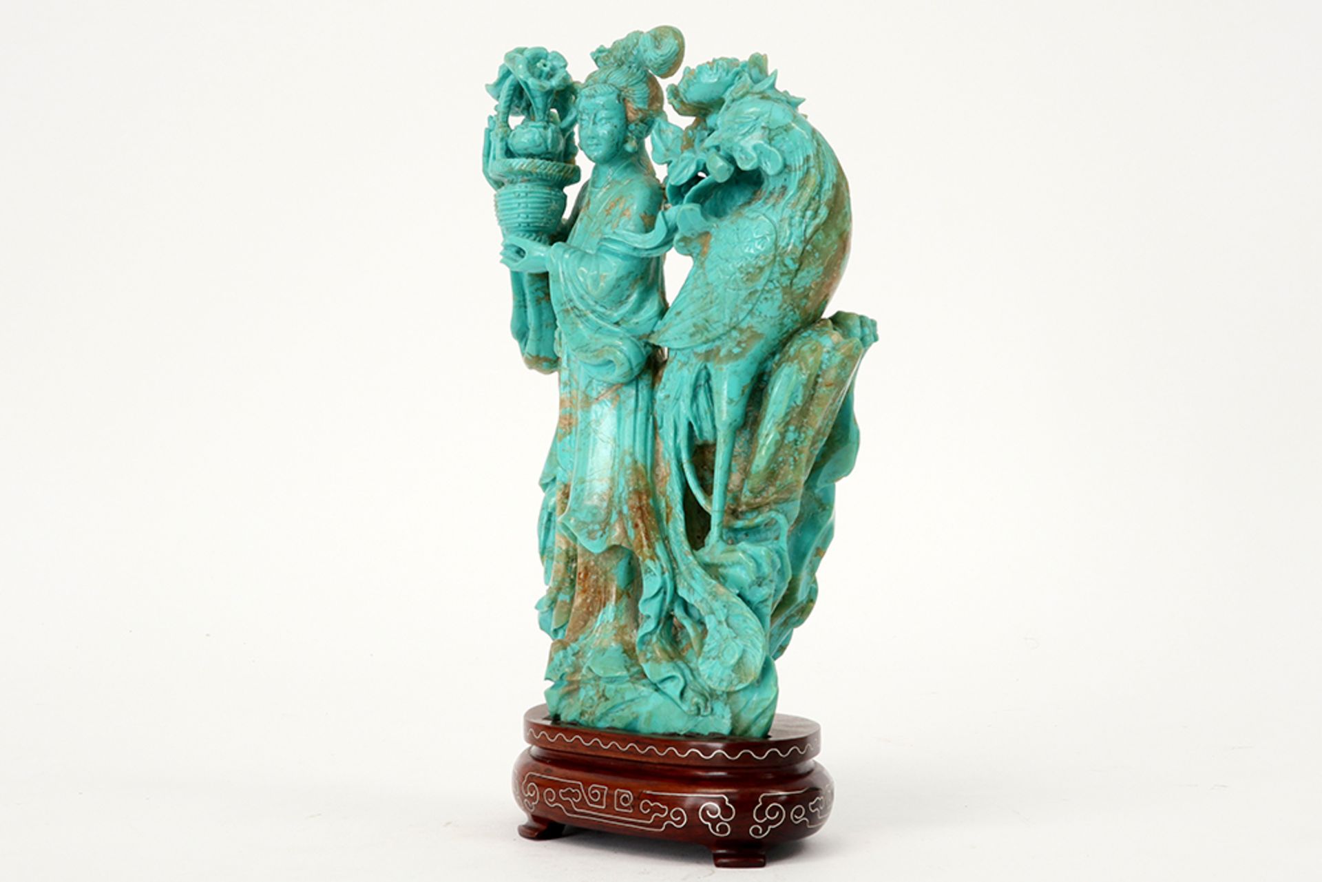 Chinese sculpture in turquoize || Chinese sculptuur in turkoois : "Hofdame met pauw" - hoogte : 19,5 - Image 3 of 3