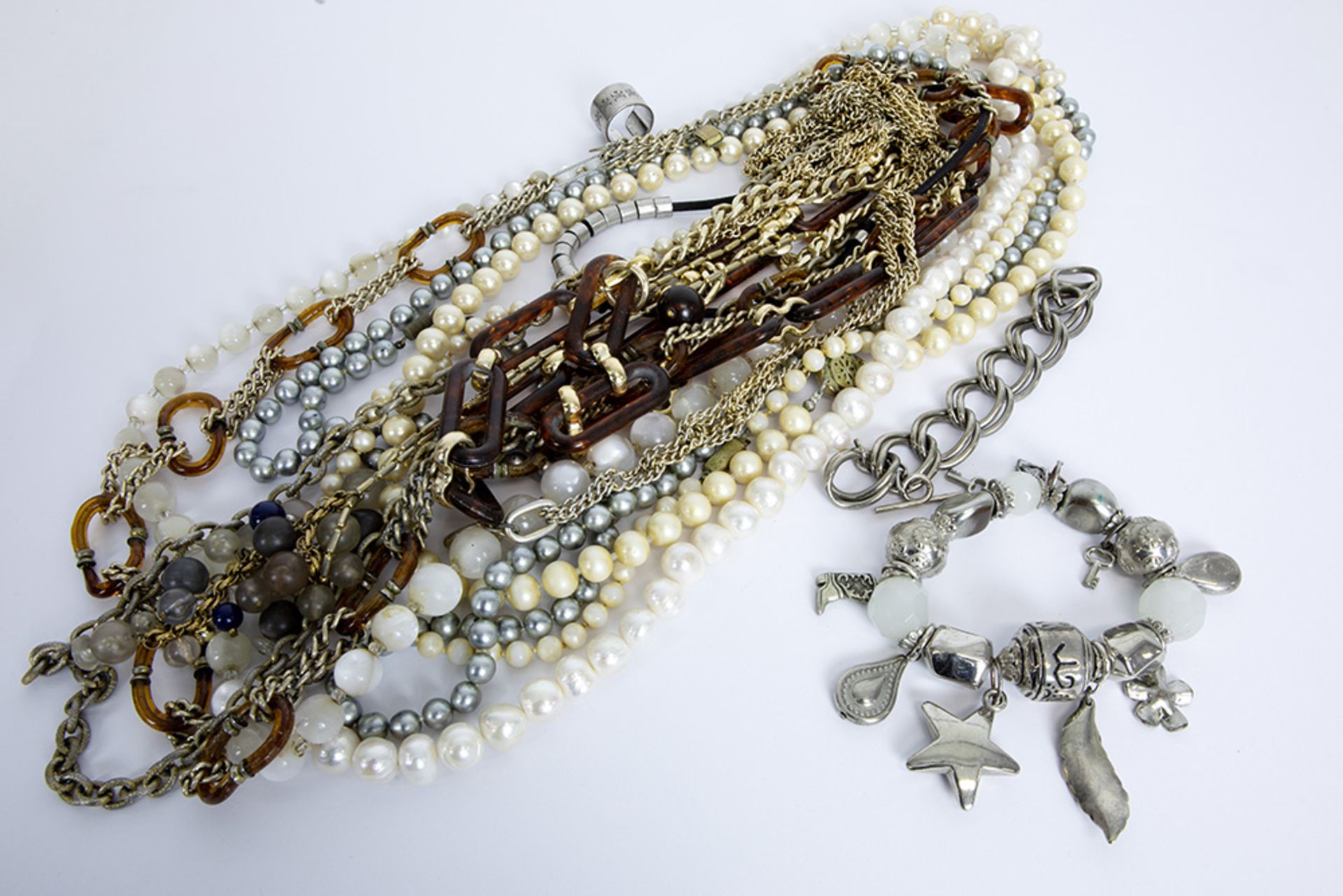 collection of vintage costume jewelry || Lot vintage faux-bijoux