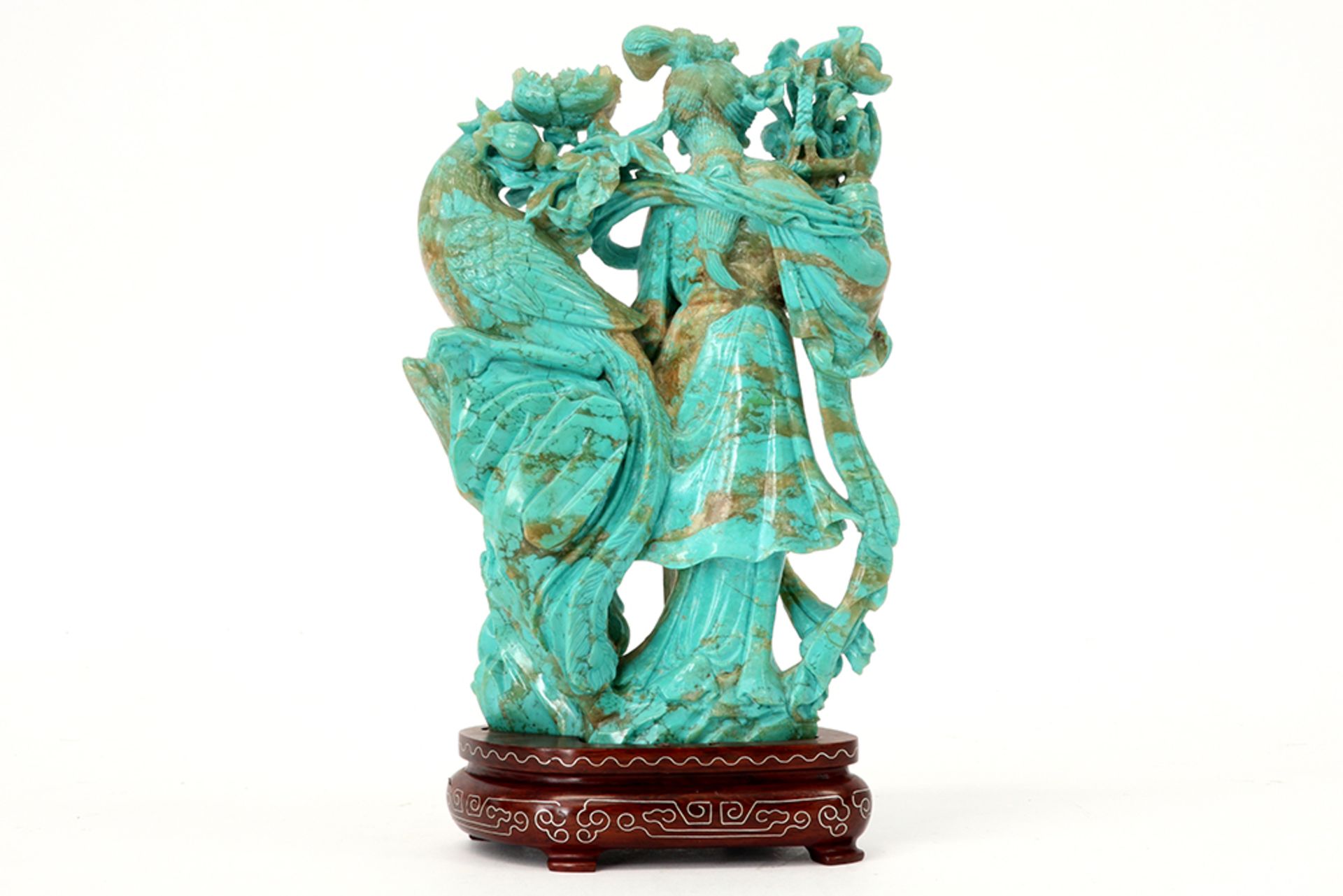 Chinese sculpture in turquoize || Chinese sculptuur in turkoois : "Hofdame met pauw" - hoogte : 19,5 - Image 2 of 3