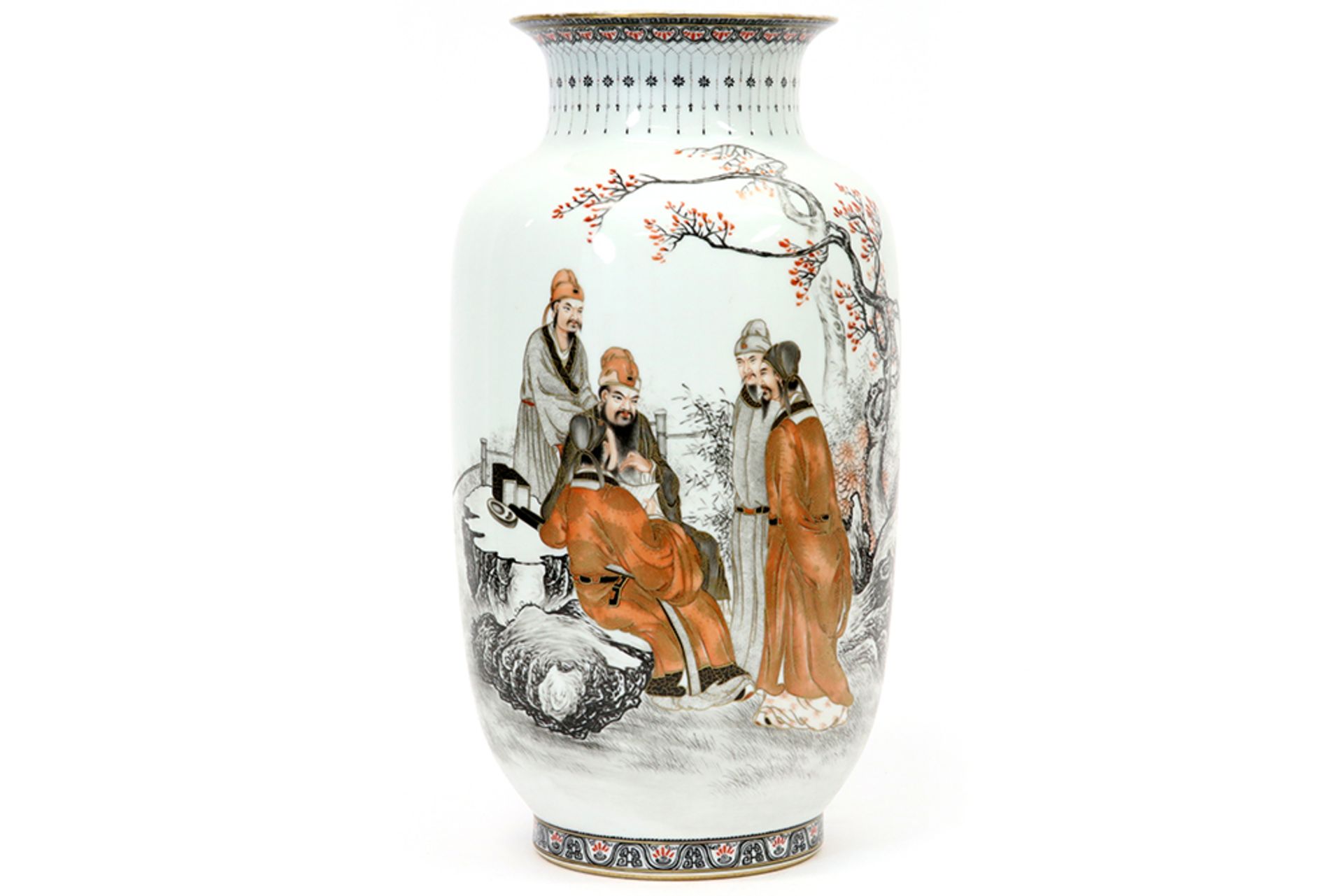 Chinese Republic period vase in marked porcelain with a fine polychrome decor with four male figures