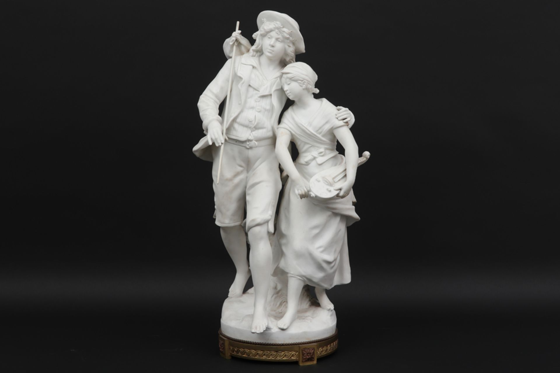 MOREAU AUGUSTE (1834 - 1917) antieke sculptuur in biscuit : "Jongen met knapzak en Meisje met lier" 