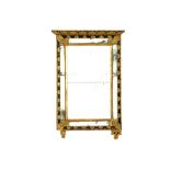 18th Cent. Venetian mirror with a frame in gilded wood || Achttiende eeuws Venetiaans spiegeltje met