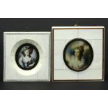 two miniatures with portraits of ladies || Twee miniaturen met damesportretten in mooie