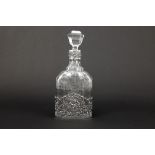 Dutch decanter in clear crystal and marked silver || Karaf in kleurloos geslepen kristal met een