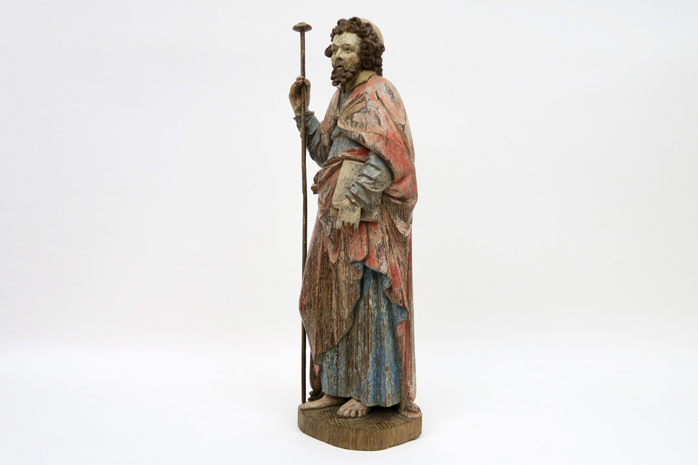 16th Cent. European gothic style "Saint with book" sculpture in polychromed wood || EUROPA - 16° - Image 3 of 4